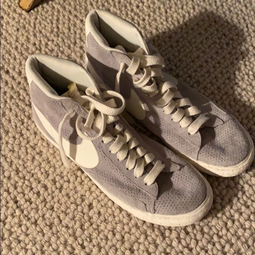 Nike Hightop Shoes